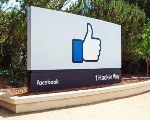 Facebook Facebook
